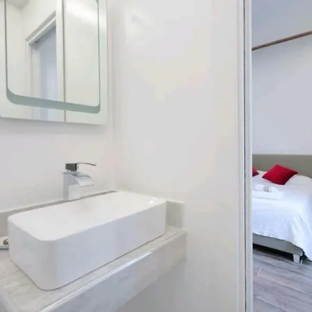 Cesare Balbo Apartment